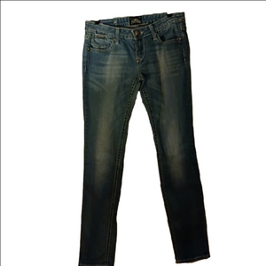 Express Rerock Skinny Jeans . Size 4. Great For Fall/ School